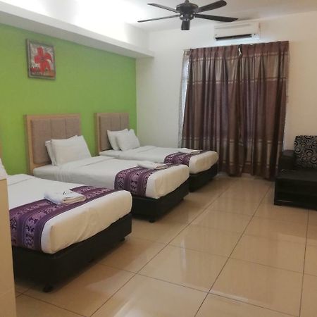 De Viana Hotel & Apartments Kota Bharu Exteriör bild