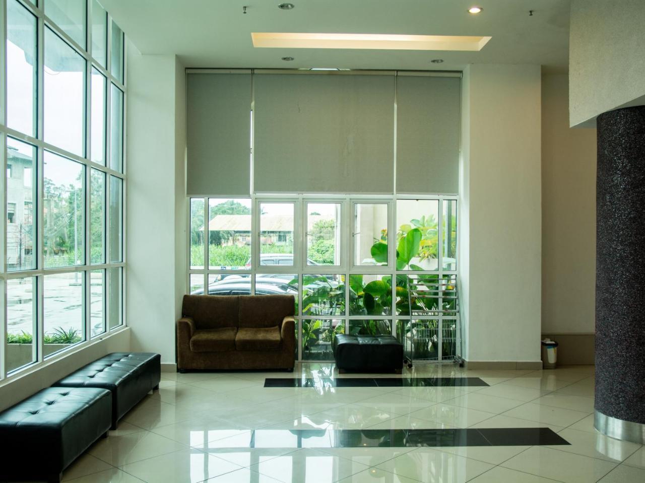 De Viana Hotel & Apartments Kota Bharu Exteriör bild