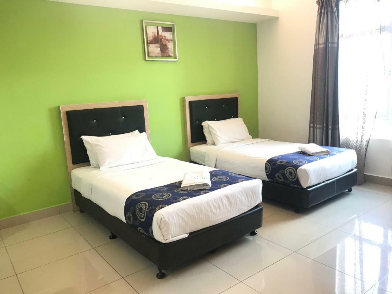 De Viana Hotel & Apartments Kota Bharu Exteriör bild