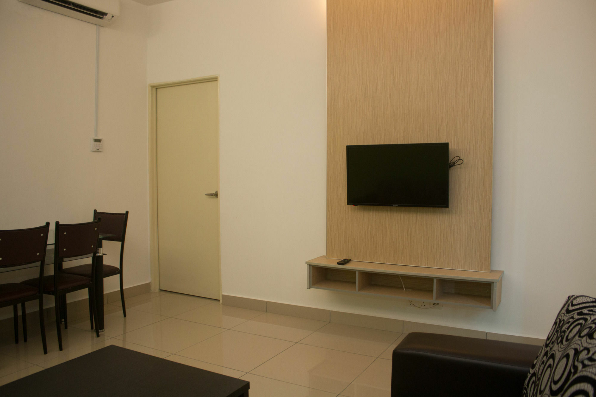 De Viana Hotel & Apartments Kota Bharu Exteriör bild