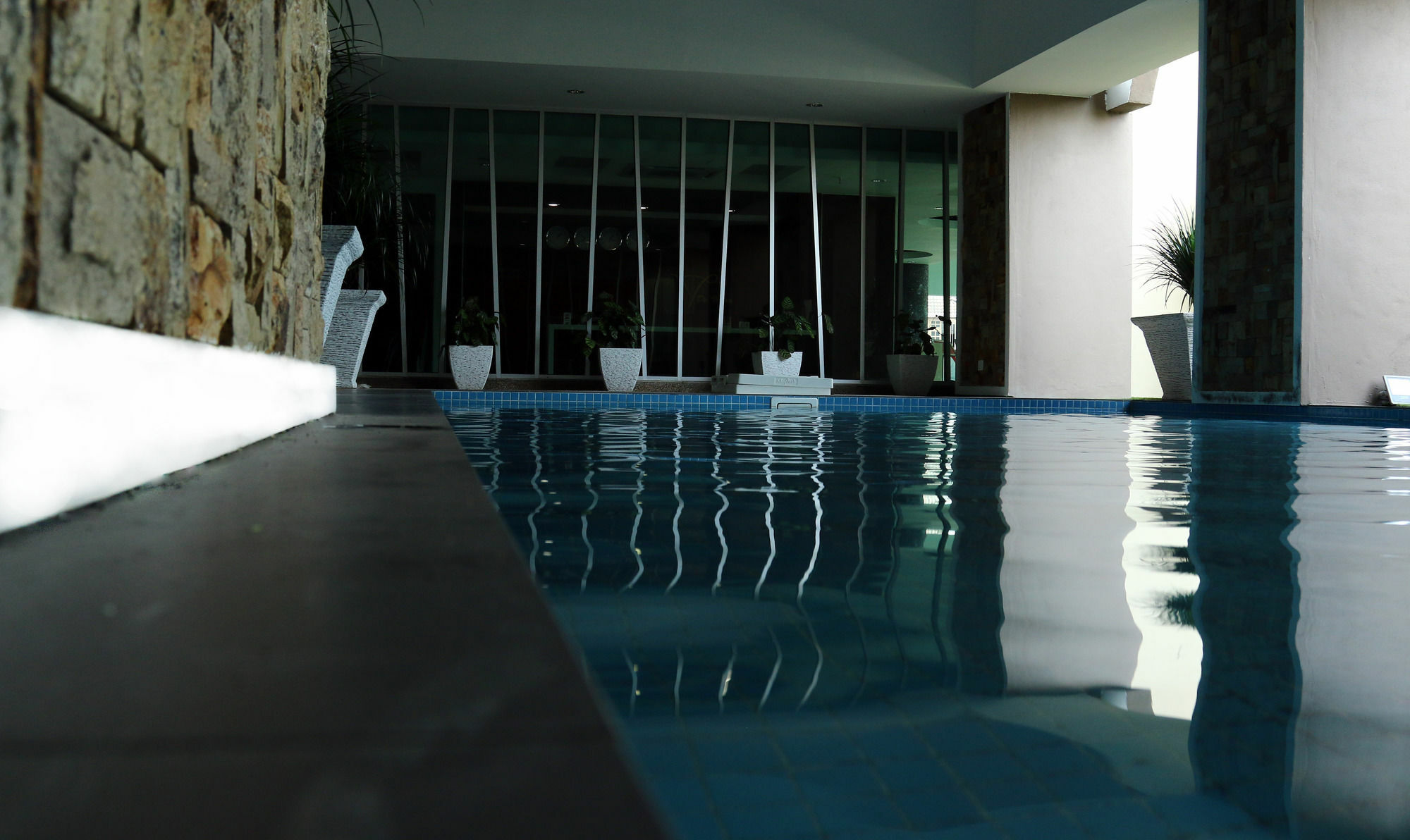 De Viana Hotel & Apartments Kota Bharu Exteriör bild