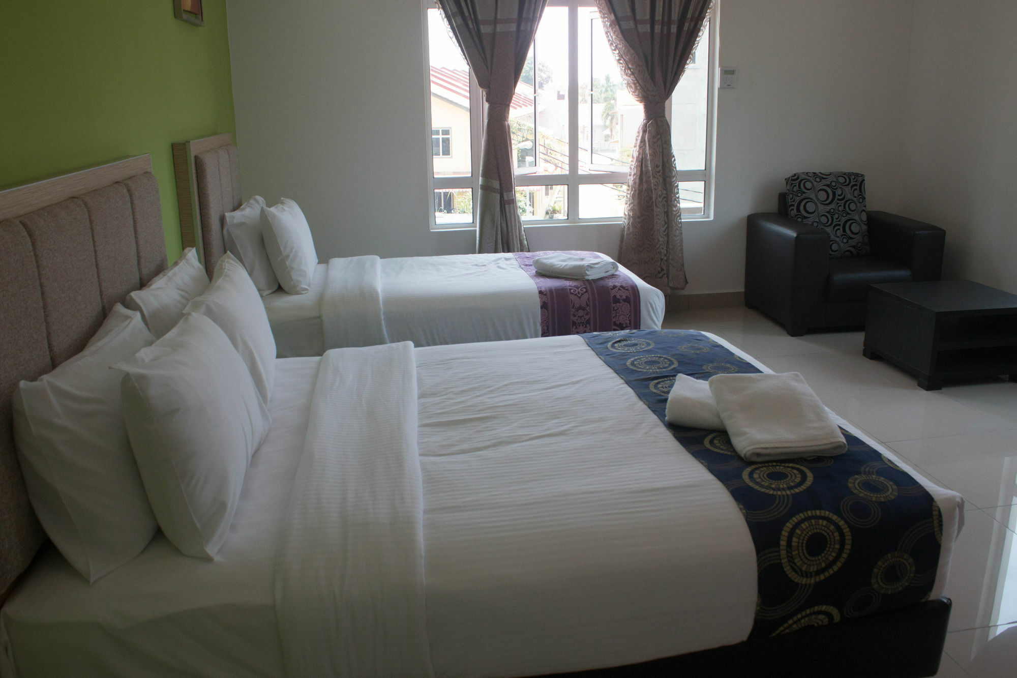 De Viana Hotel & Apartments Kota Bharu Exteriör bild